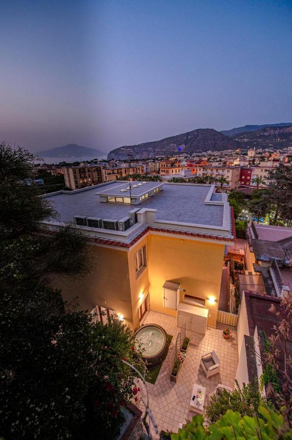 Casa Evelina Hotel Sant'Agnello Bagian luar foto